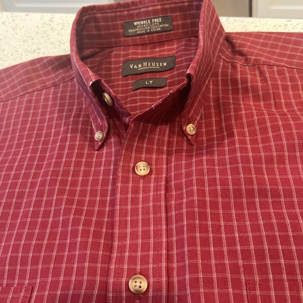 Van Heusen Men’s Dress Shirt (Large-Tall)